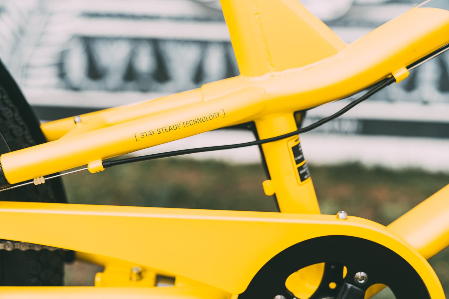 yuba_bikes_kombi_yellow_frame-1