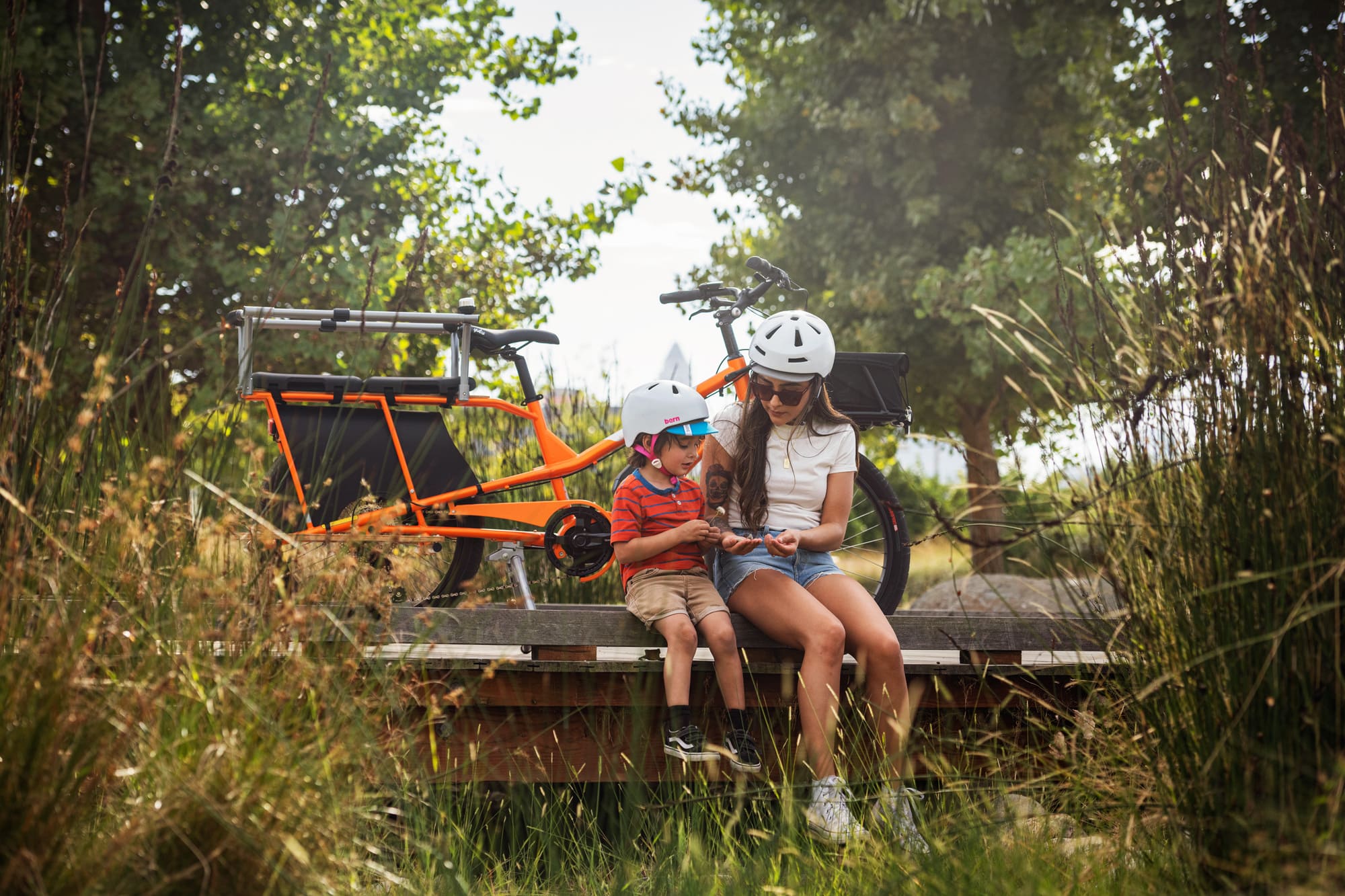 yuba_bikes_kombie5_orange_bread_basket_monkey_bars_softspot_kids-4-2-2